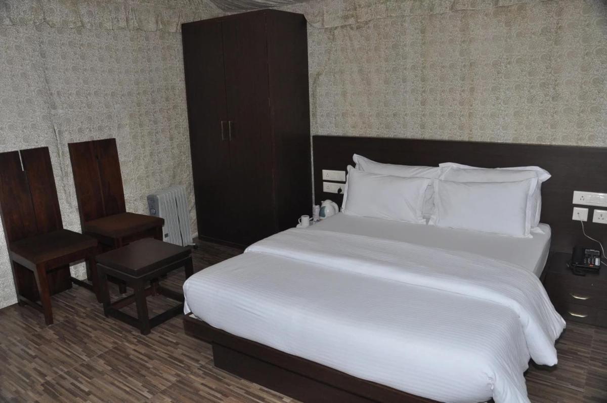 Neelkanth'S Bagar Inn Resort Jhunjhunu Extérieur photo